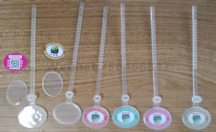 塑料鸡脚环超声波焊接样品 塑料鸡脚环超声波焊接样品