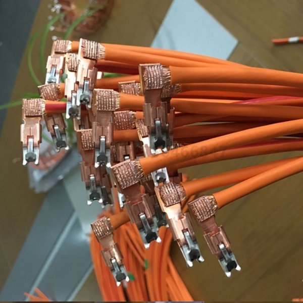 超声波焊接汽车铜线端子