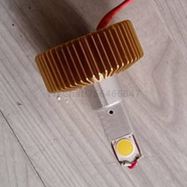 Ultrasonic welding machine for led headlight side shell
