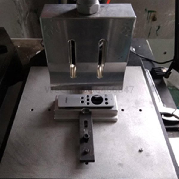 Ultrasonic welding machine for small electronic product plastic shell