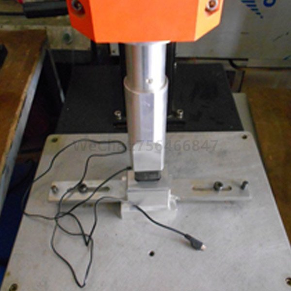 USB data cable charging head ultrasonic welding machine