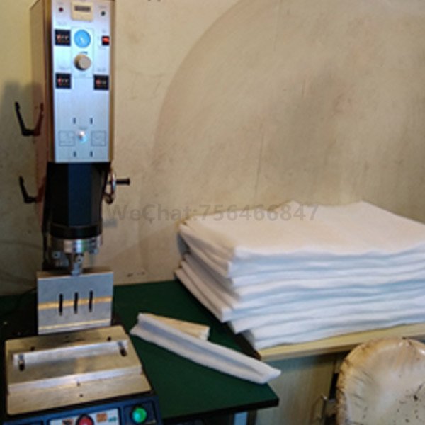 Air filter cotton sealing ultrasonic welding machine