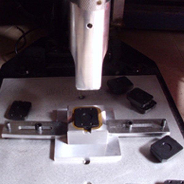 Ultrasonic welding machine for main shell of electric vehicle anti-theft device