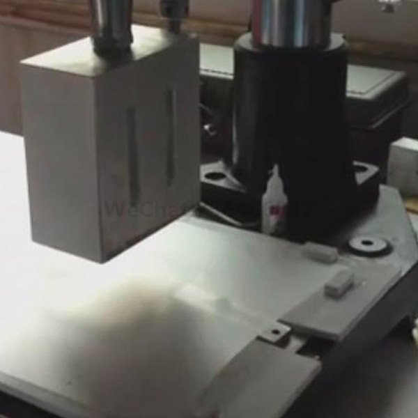 Folder card ultrasonic welding machine