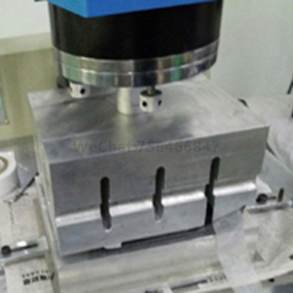 High-power ultrasonic welding machine