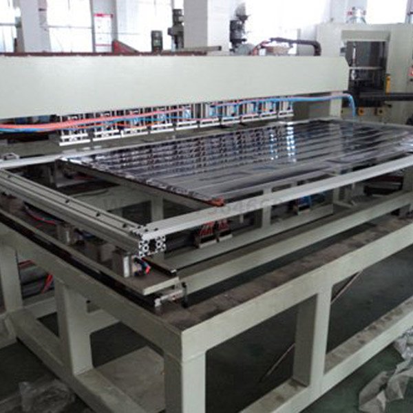 Ultrasonic metal seam welding machine for copper tube and copper plate