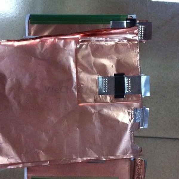Ultrasonic metal spot welding machine for battery nickel sheet and multilayer copper foil