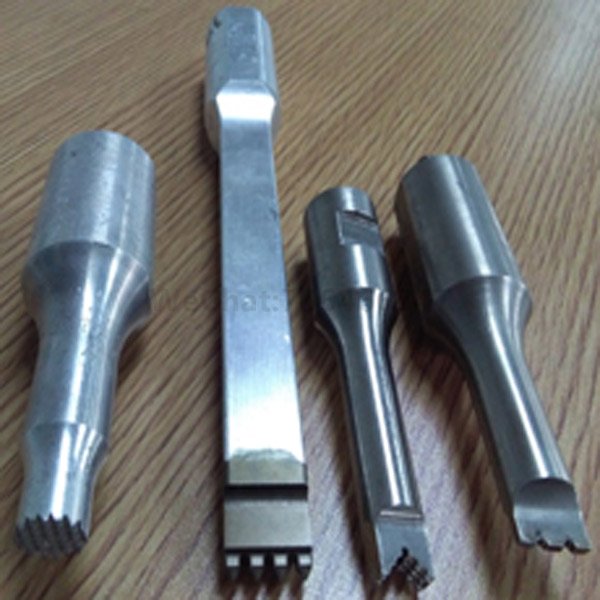 Ultrasonic mold for ultrasonic welding head for automobile sound insulation cotton