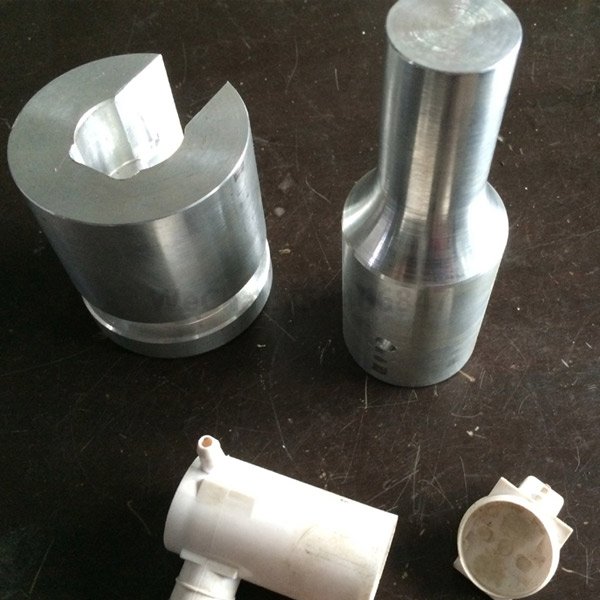Ultrasonic welding mold for automobile fuel filter