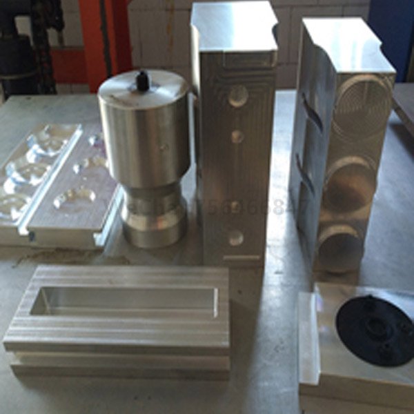 15KHz ultrasonic welding mold
