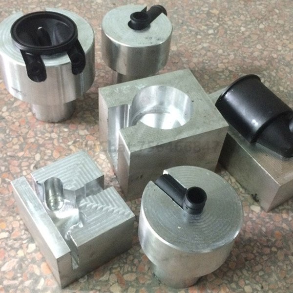 Aluminum alloy ultrasonic welding head mould for welding plastics