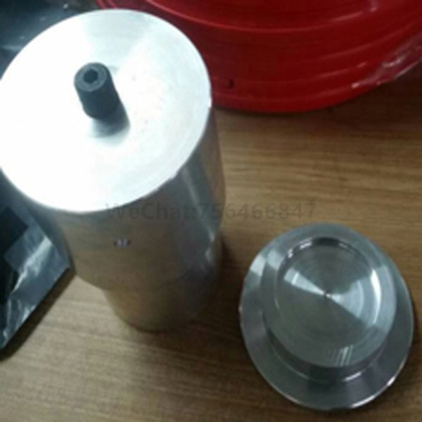 Ultrasonic welding die head for oil drum cover