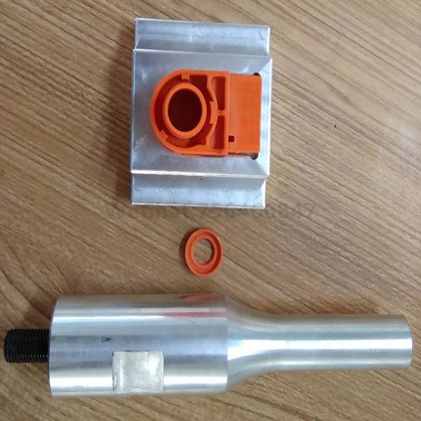 Nylon plug connector ultrasonic welding mold
