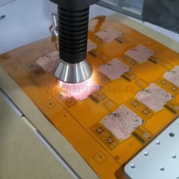 Application of plasma processor in FPC/PCB circuit board field