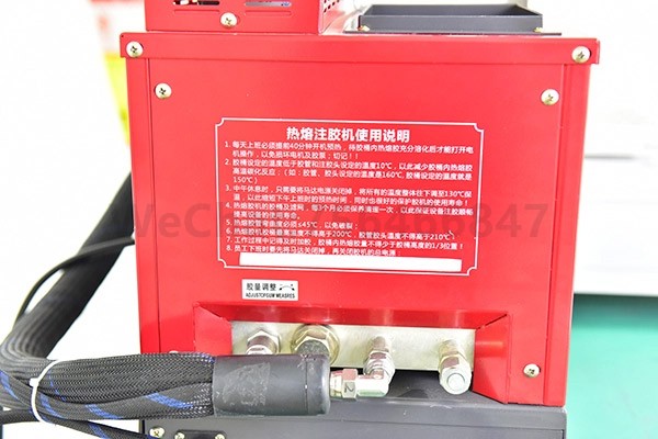 Glue outlet