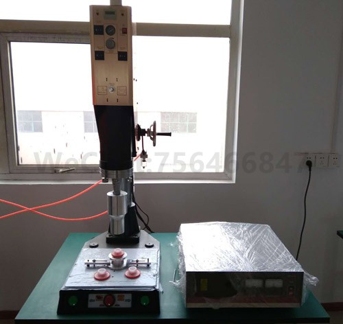 润滑油桶伸缩盖密封压合超声波热熔机设备