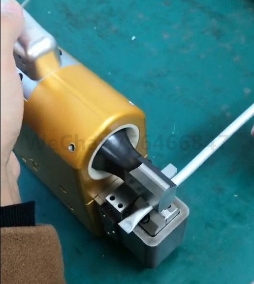 制冷压缩机铜铝管超声波封切机