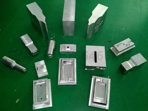 尼龙插接头超声波焊接模具