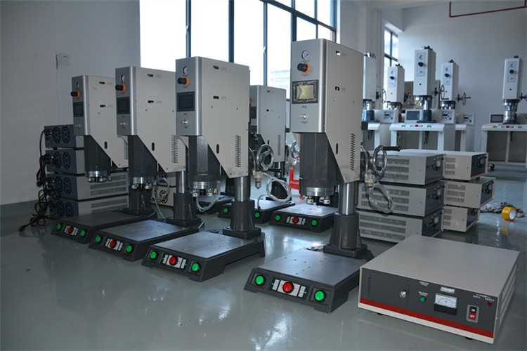 20KHz 2000W Ultrasonic Welding Machine