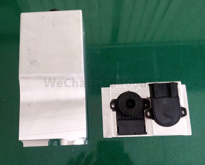 塑胶外壳超声能同时超上壳中框下壳吗？