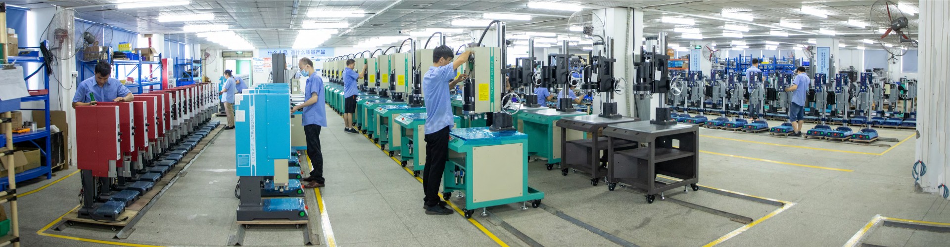 L745 Standard Digital Ultrasonic Plastic Welder